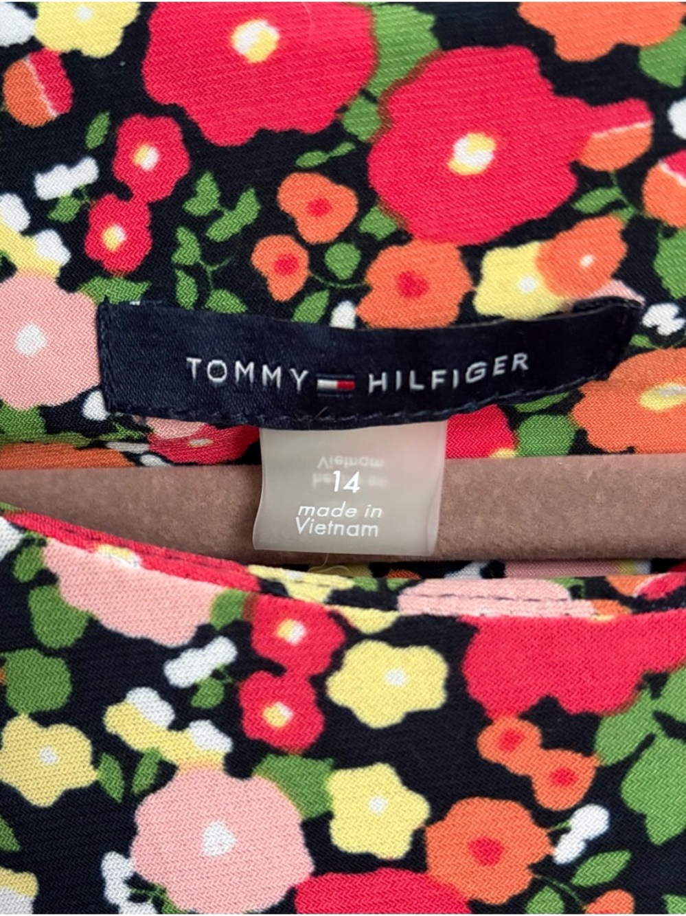 Tommy Hilfiger Feminine Floral Ruffle Hem Calico Dress Summer Work Sz 14 🌺HP🌺 - Picture 3 of 7
